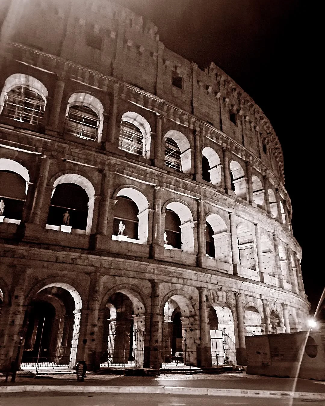 Colosseo in bianco e nero